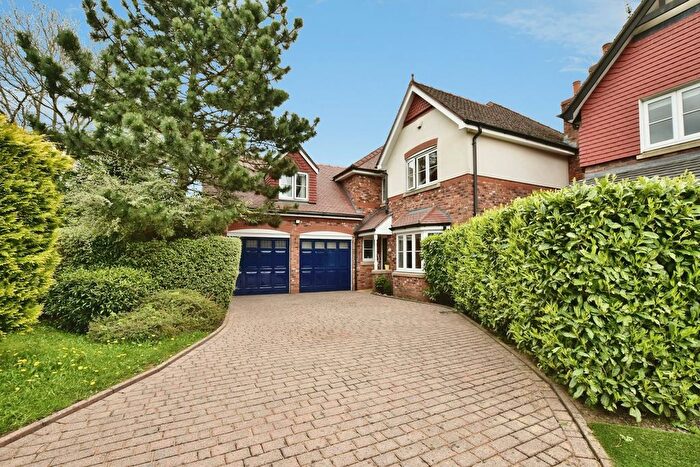 5 Bedroom Detached House For Sale In Harrow Close, Wilmslow, SK9