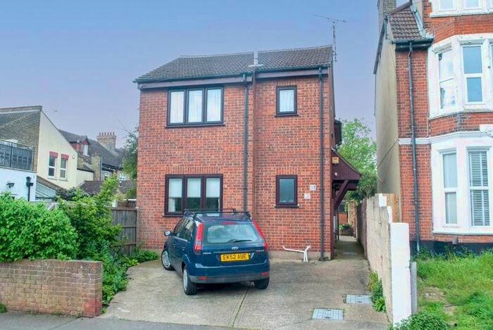 1 Bedroom Flat To Rent In Cromer Road, Southend-On-Sea, SS1