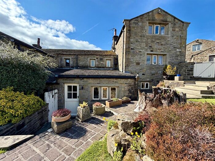 4 Bedroom Semi Detached House For Sale In Clough Bank Lane, Oakworth, Keighley, BD22