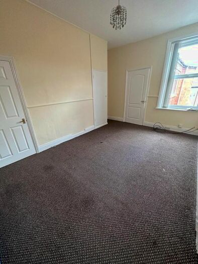 2 Bedroom Flat To Rent In Cardonnel Street, North Shields, NE29