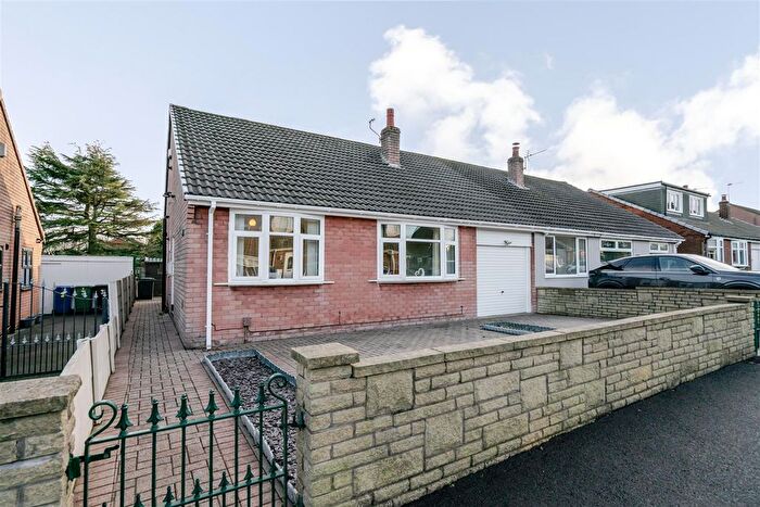 3 Bedroom Semi Detached Bungalow For Sale In Woburn Ave, Leigh, WN7