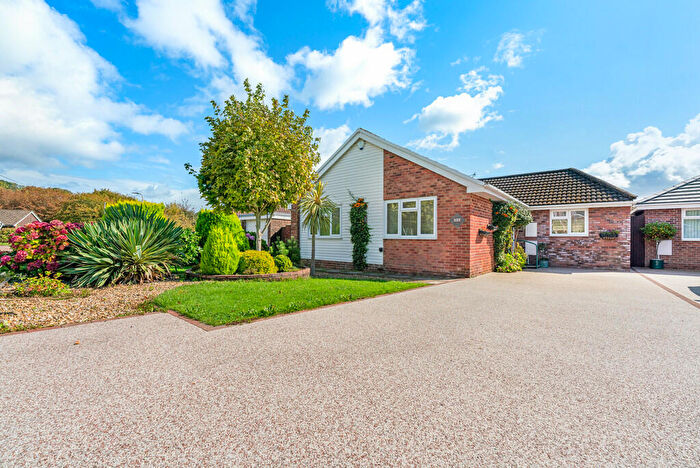 2 Bedroom Detached Bungalow For Sale In Parc-y-bryn, Creigiau, CF15