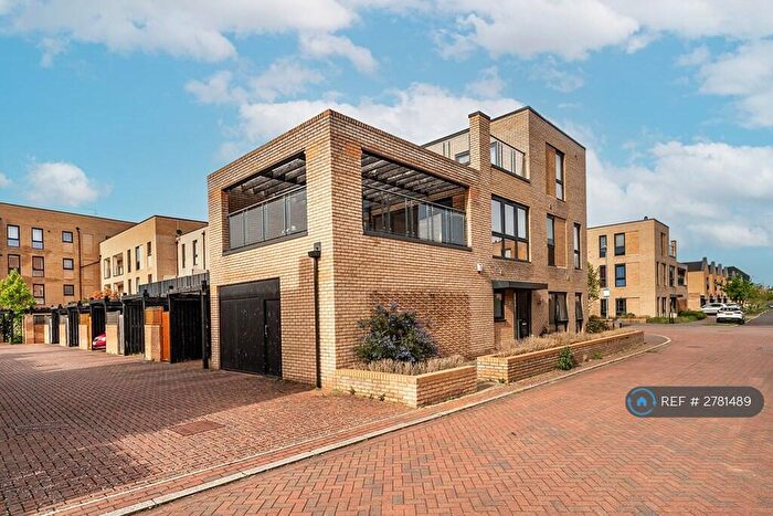 4 Bedroom End Of Terrace House To Rent In Whittle Avenue, Trumpington, Cambridge, CB2