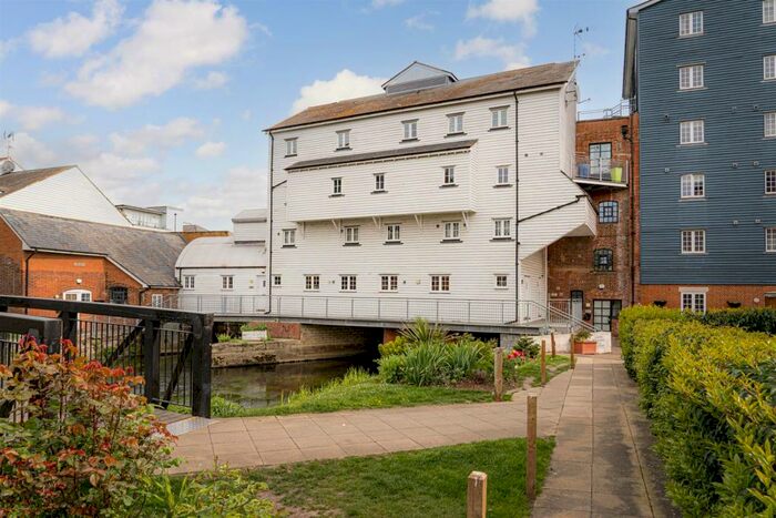 2 Bedroom Apartment To Rent In Barton Mill Road, Canterbury, CT1