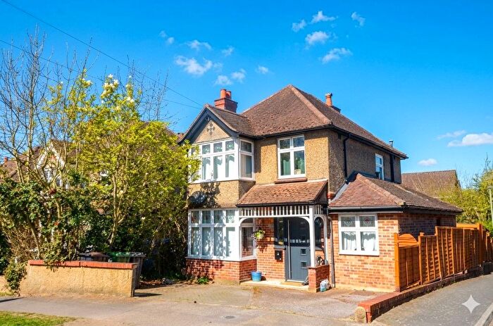 3 Bedroom Detached House For Sale In College Ride, Camberley, Surrey, GU15