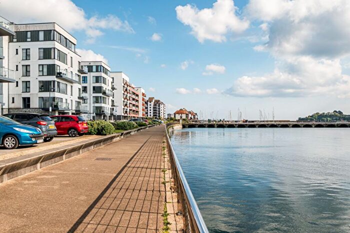 1 Bedroom Apartment For Sale In Aqua House, Kingdom Street, PL1