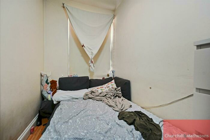 1 Bedroom Flat For Sale In High Street, Harlesden, NW10