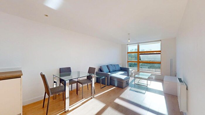 1 Bedroom Flat To Rent In Trundleys Road, London, SE8