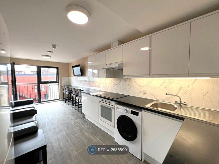 4 Bedroom Flat To Rent In Hepburn Road, Bristol, BS2