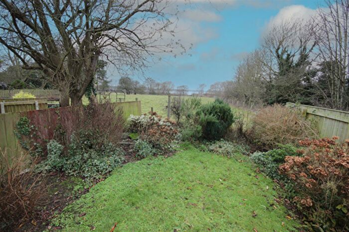 2 Bedroom Semi-Detached Bungalow For Sale In Southgate, Hornsea, HU18