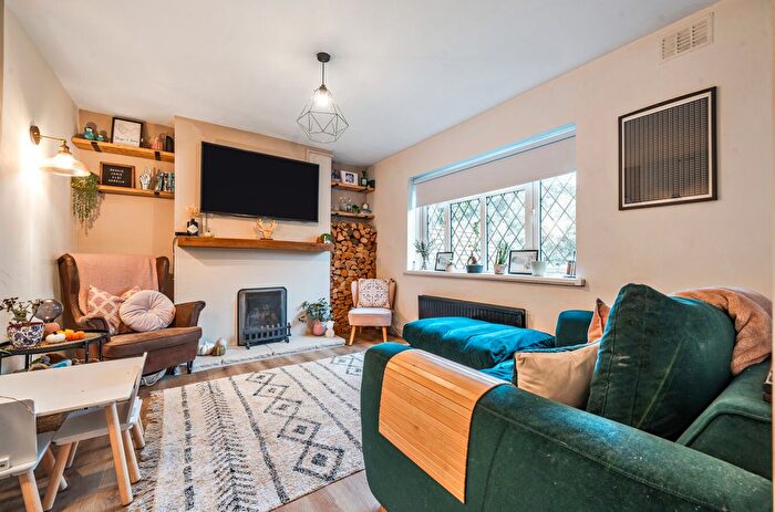 2 Bedroom Terraced House For Sale In Longwater Road, Finchampstead, Wokingham, Berkshire, RG40
