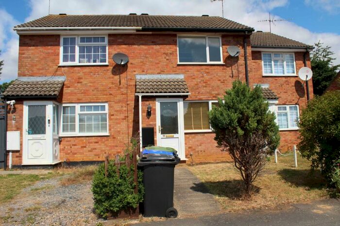 2 Bedroom Terraced House To Rent In St Catherines Close, Stefen Hill, Daventry, NN11