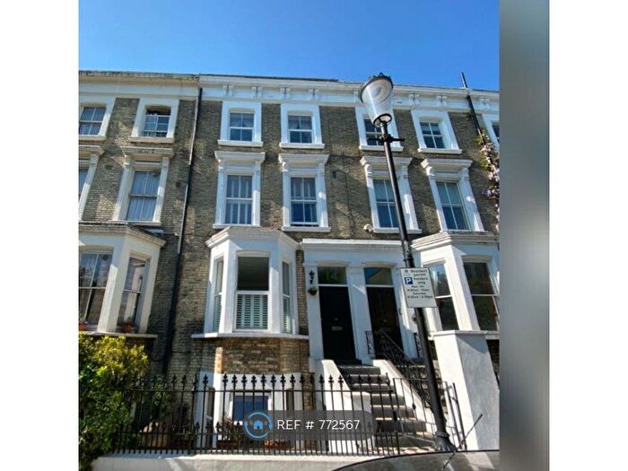 2 Bedroom Flat To Rent In Wharfedale Street, London, SW10