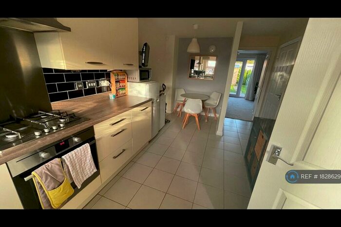 3 Bedroom Semi-Detached House To Rent In Cherry Tree Drive, Coventry, CV4