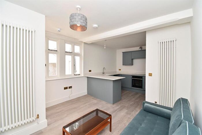 1 Bedroom Terraced House To Rent In The Old Bakery, Cirencester, GL7