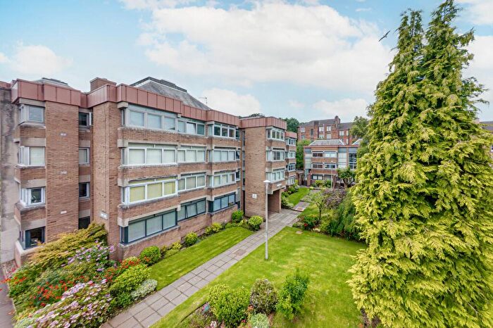 1 Bedroom Apartment For Sale In Lethington Avenue, Shawlands, Glasgow, G41
