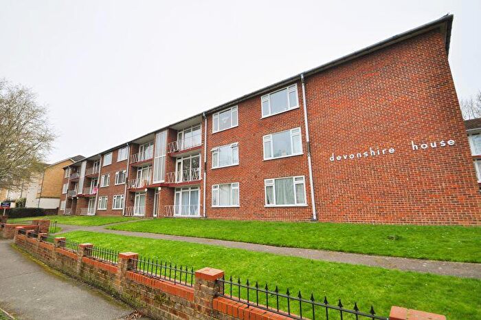 2 Bedroom Flat To Rent In Devonshire Avenue, Sutton, SM2