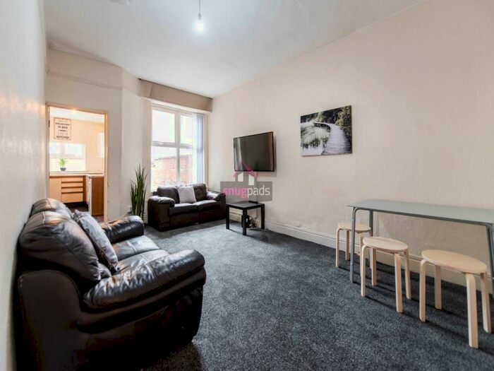 3 Bedroom House To Rent In Claremont Road, , Manchester, M14