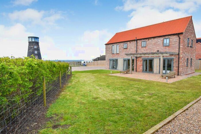 3 Bedroom Detached House For Sale In Horncastle Road, Caistor, LN7