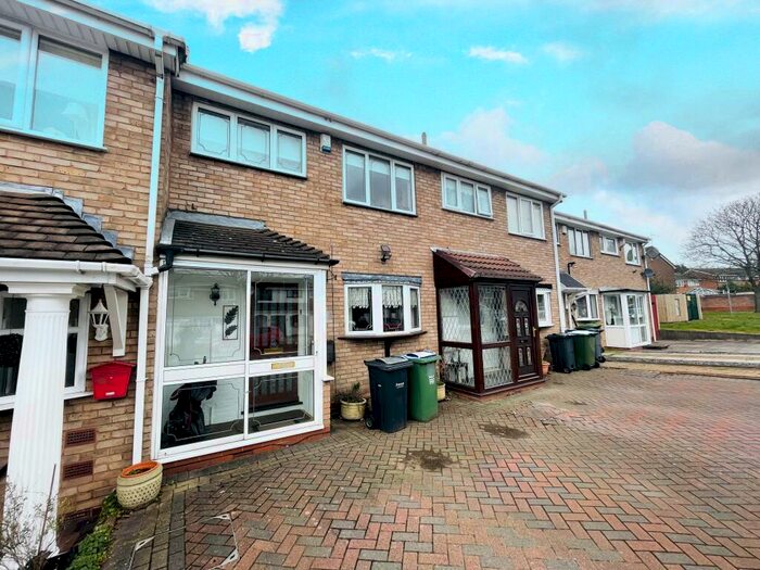 3 Bedroom Terraced House To Rent In Devereux Road, West Bromwich, B70
