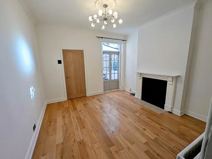 3 Bedroom End Terrace House To Rent In Shepwell Green, Willenhall, WV13