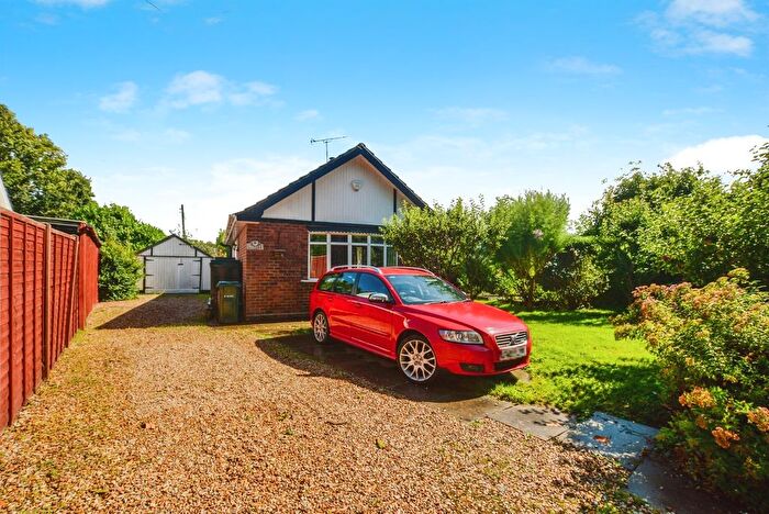 3 Bedroom Detached Bungalow For Sale In Brickyard Lane, Theddlethorpe, Mablethorpe, LN12