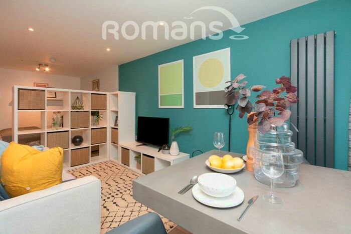 1 Bedroom Apartment To Rent In Bagshot Manor, Bagshot, GU19