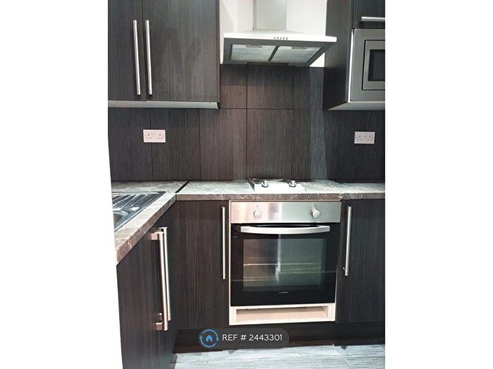 Studio To Rent In Coventry, Coventry, CV4