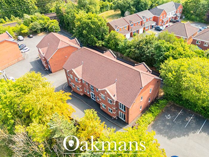 2 Bedroom Flat For Sale In Alcester Road, Finstall, Bromsgrove, Worcestershire, B60