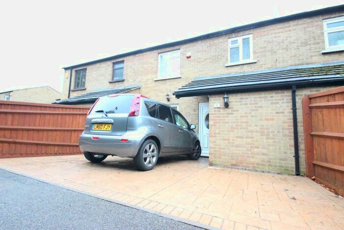 3 Bedroom Property To Rent In Broad Oak, Headington, Oxford OX3