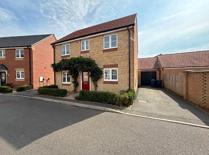 4 Bedroom Detached House For Sale In Gretton Street, Barleythorpe, Oakham, LE15