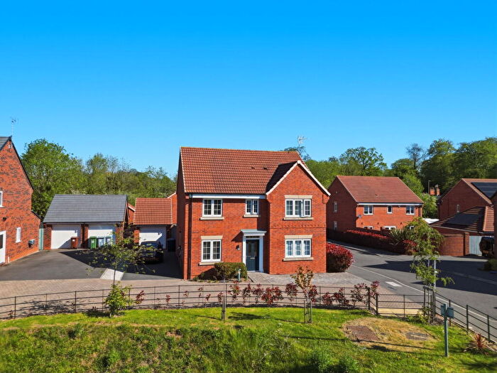 4 Bedroom Detached House For Sale In Hopewell Rise, Southwell, NG25