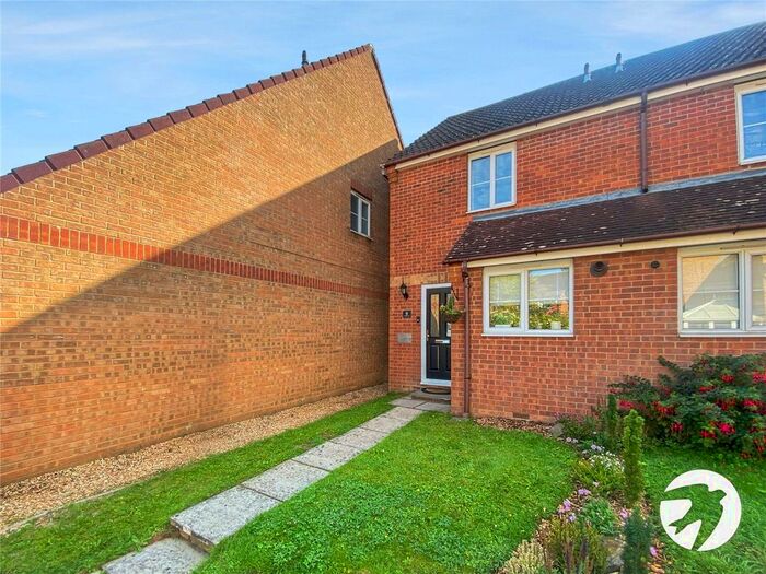 2 Bedroom Terraced House To Rent In Wildfell Close, Chatham, Kent, ME5