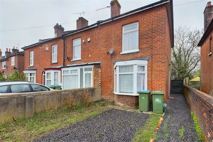 2 Bedroom End Of Terrace House To Rent In Aberdeen Road, Southampton, SO17