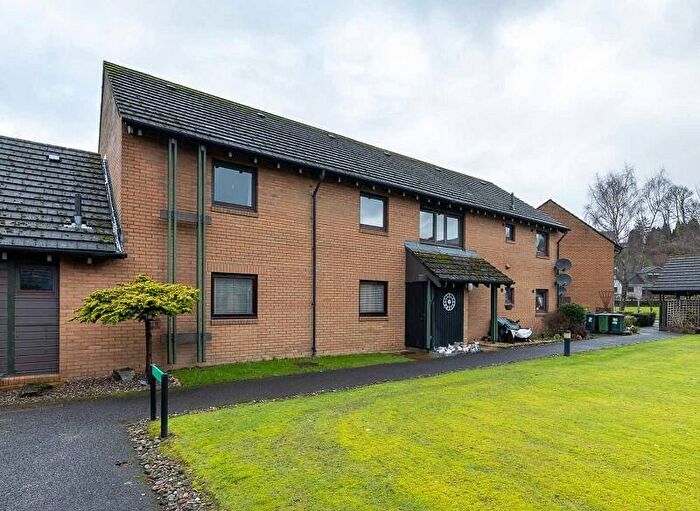 2 Bedroom Flat For Sale In Aldour Gardens, Pitlochry, PH16