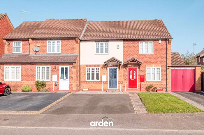2 Bedroom Town House For Sale In Appletree Lane, Redditch, B97