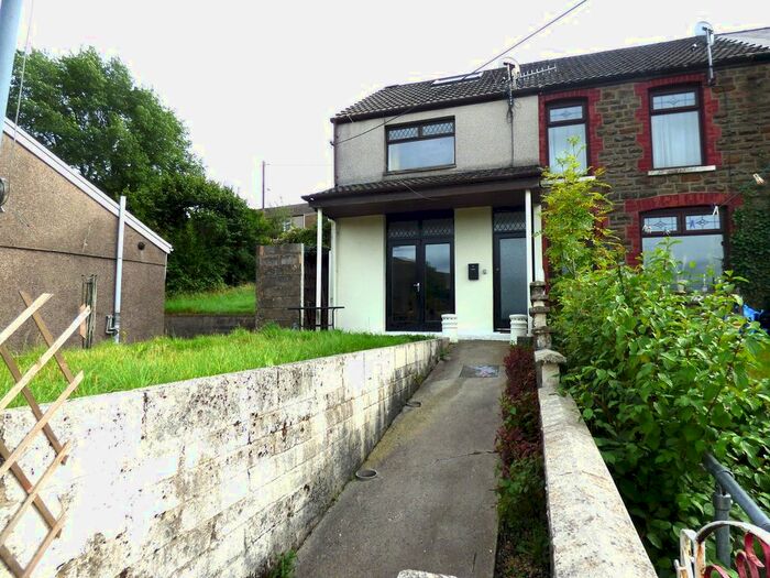 3 Bedroom End Of Terrace House To Rent In Commercial Street, Maesteg, Bridgend., CF34
