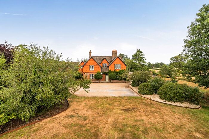 6 Bedroom Detached House To Rent In Snower Hill Road, Betchworth, RH3