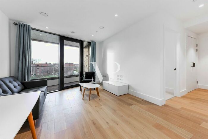 1 Bedroom Flat To Rent In Kingsland High Street, London, E8