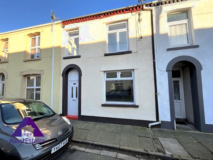 4 Bedroom Terraced House To Rent In Alexandra Street, Ebbw Vale, NP23