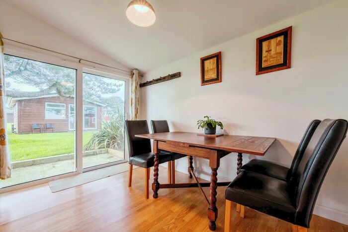 2 Bedroom Bungalow For Sale In Atlantic Bays, St Merryn, PL28