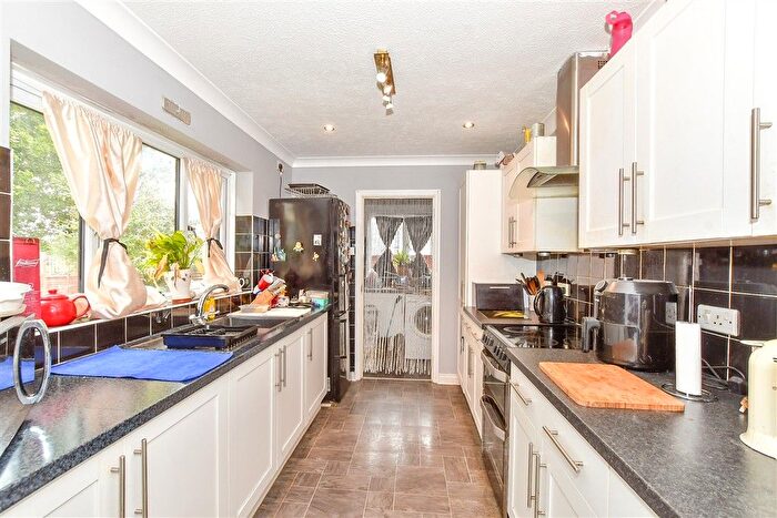 4 Bedroom Detached House For Sale In Bramley Gardens, Bognor Regis, West Sussex, PO22