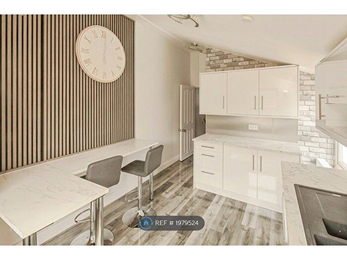 1 Bedroom Flat To Rent In Selkirk Road, London, SW17