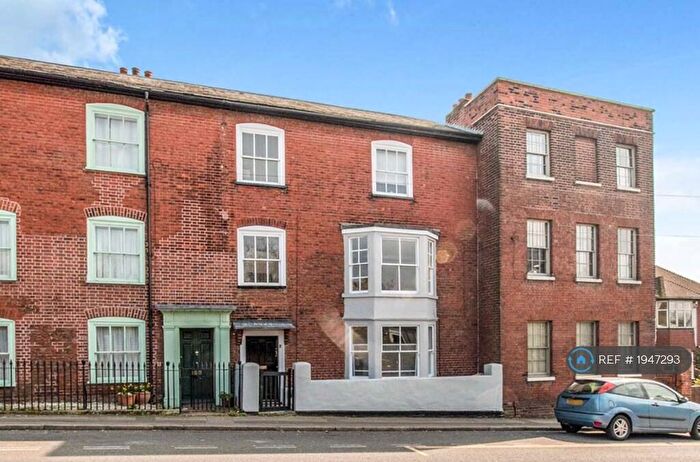 5 Bedroom Terraced House To Rent In Frindsbury Road, Rochester, ME2