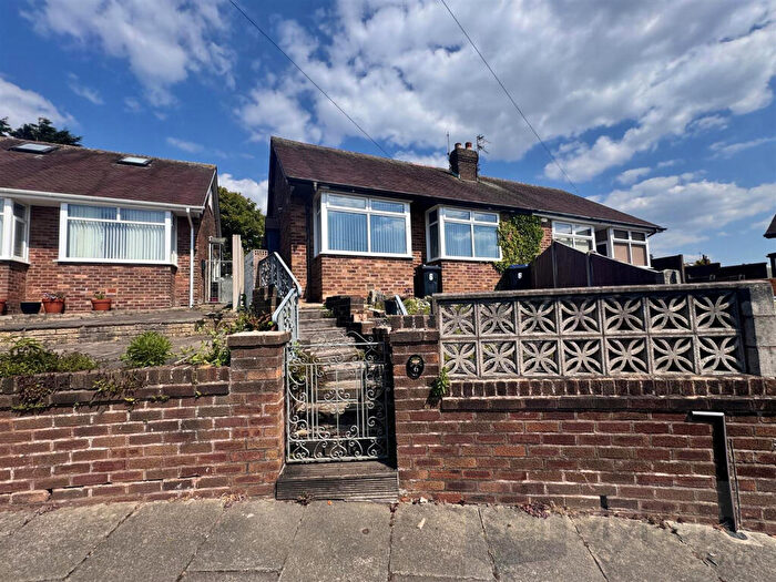 2 Bedroom Semi-Detached Bungalow For Sale In Hillside Close, Blackpool, FY3