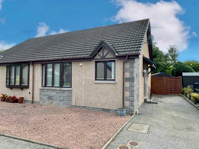 2 Bedroom Bungalow For Sale In Leslie Crescent, Alford, AB33