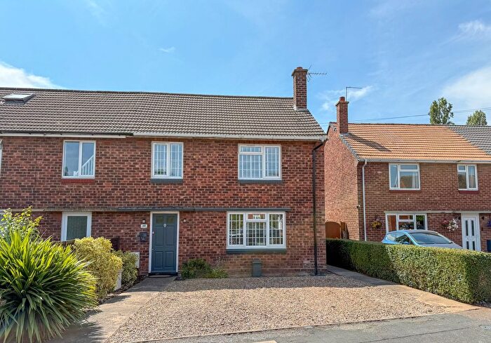 3 Bedroom Semi Detached House To Rent In Haddon Road, Leamington Spa, CV32