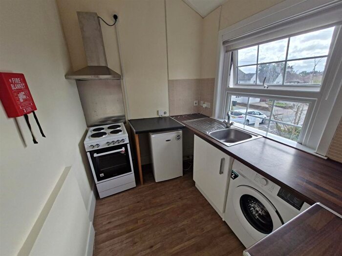 1 Bedroom Flat To Rent In Lavender Crescent, St.Albans, AL3