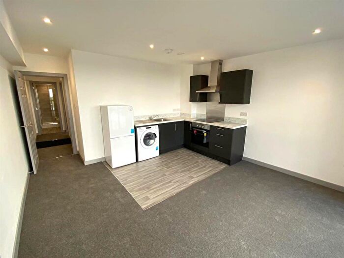 1 Bedroom Apartment To Rent In Dudley Road, Brierley Hill, DY5