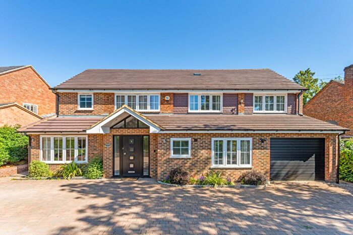 5 Bedroom Detached House For Sale In Butlers Court Road, Beaconsfield, Buckinghamshire, HP9